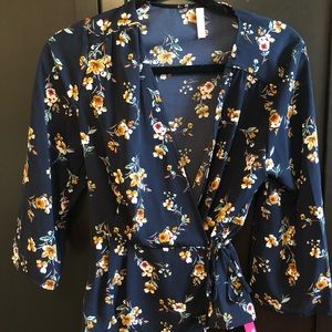 Xhiliration floral wrap top